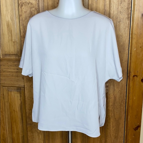 Uniqlo Tops - NEW UNIQLO Blouse